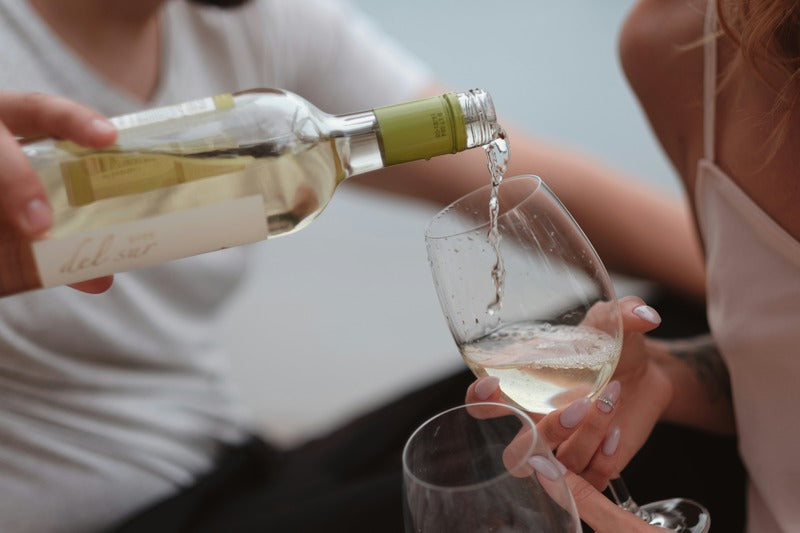 Guía para Comprar Vino Sin Alcohol: Todo lo que Necesitas Saber